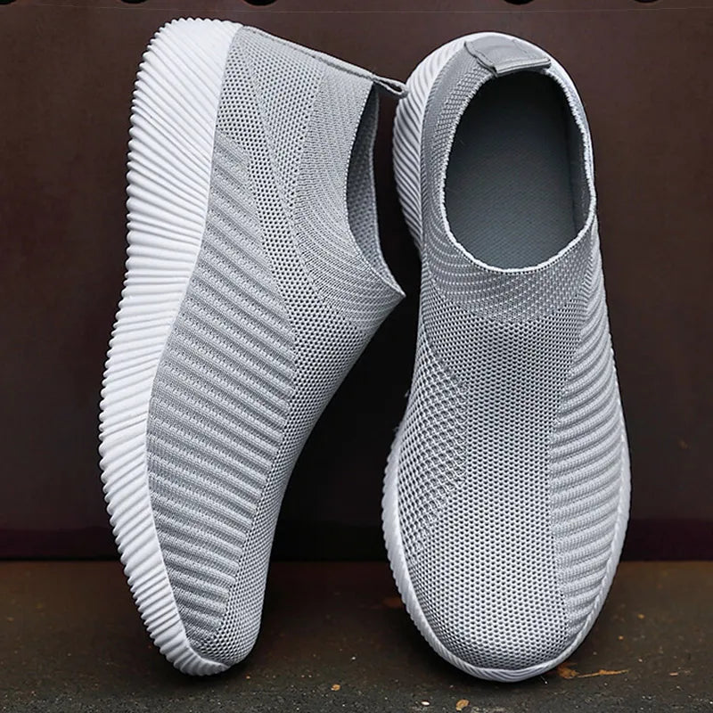 Women's Minimalist Slip On Running Shoes