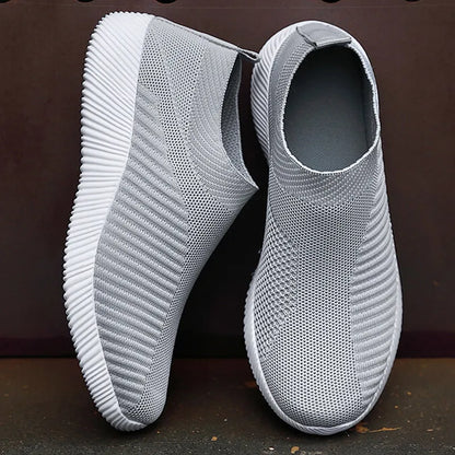 Women's Minimalist Slip On Running Shoes