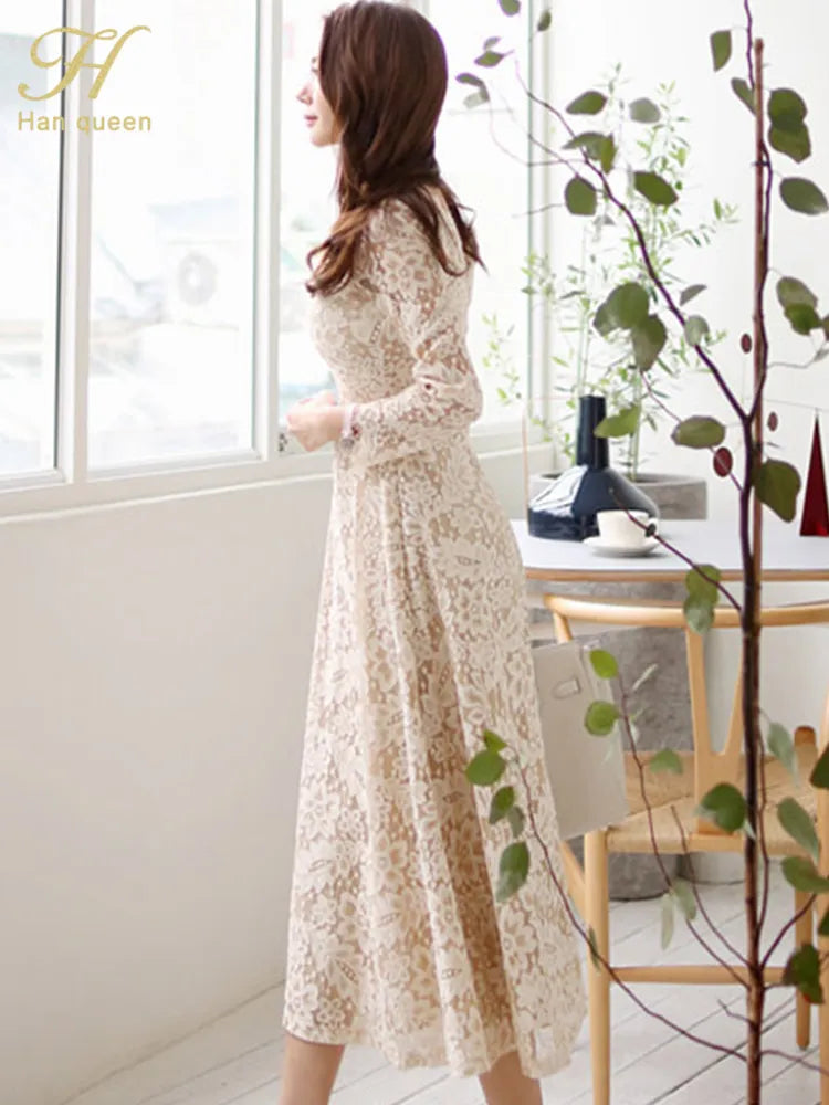 H Han Queen A-Line Lace Dress