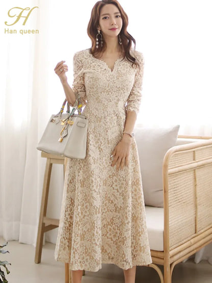 H Han Queen A-Line Lace Dress
