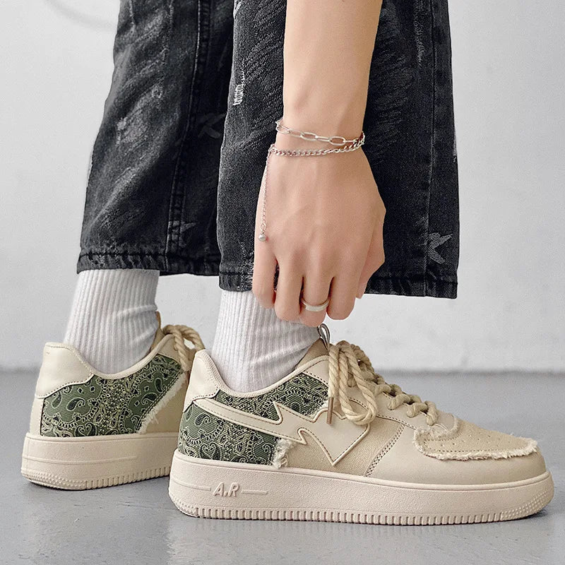 Trendy and Simple Hong Kong Style Men's Sneakers