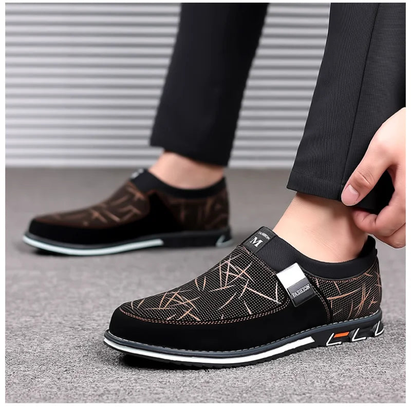 Men's Artificial Leather Round Toe Slip-On Breathable Shoes