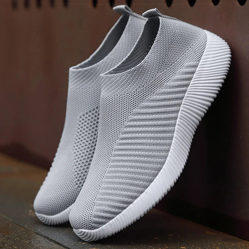 Women's Minimalist Slip On Running Shoes