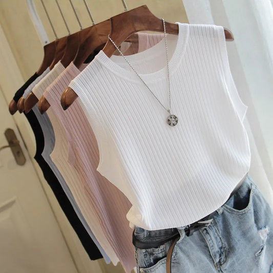 Sleeveless  O-neck Knitted Blouse
