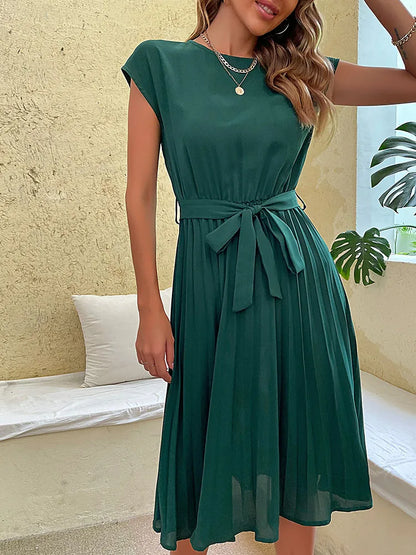Women's Woven Round Neck Elegant Pleated Dress