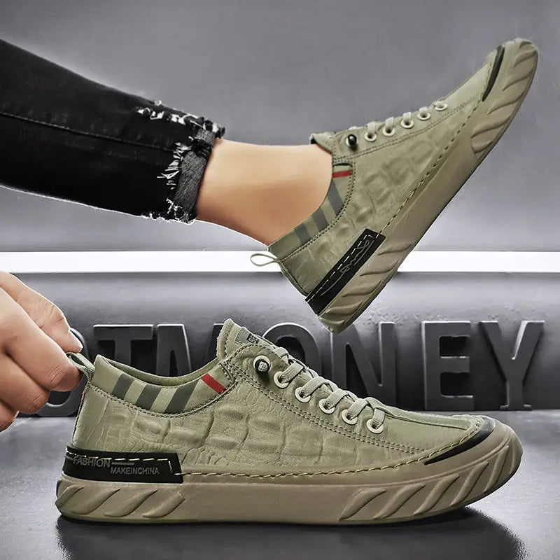 Men's Textured Lace-up Front Skate Canvas Shoes